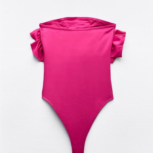 ZARA Voluminous Ruffles Bodysuit - Picture 7 of 7